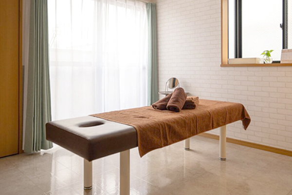 女性特有の悩みに寄り添う鍼灸院です